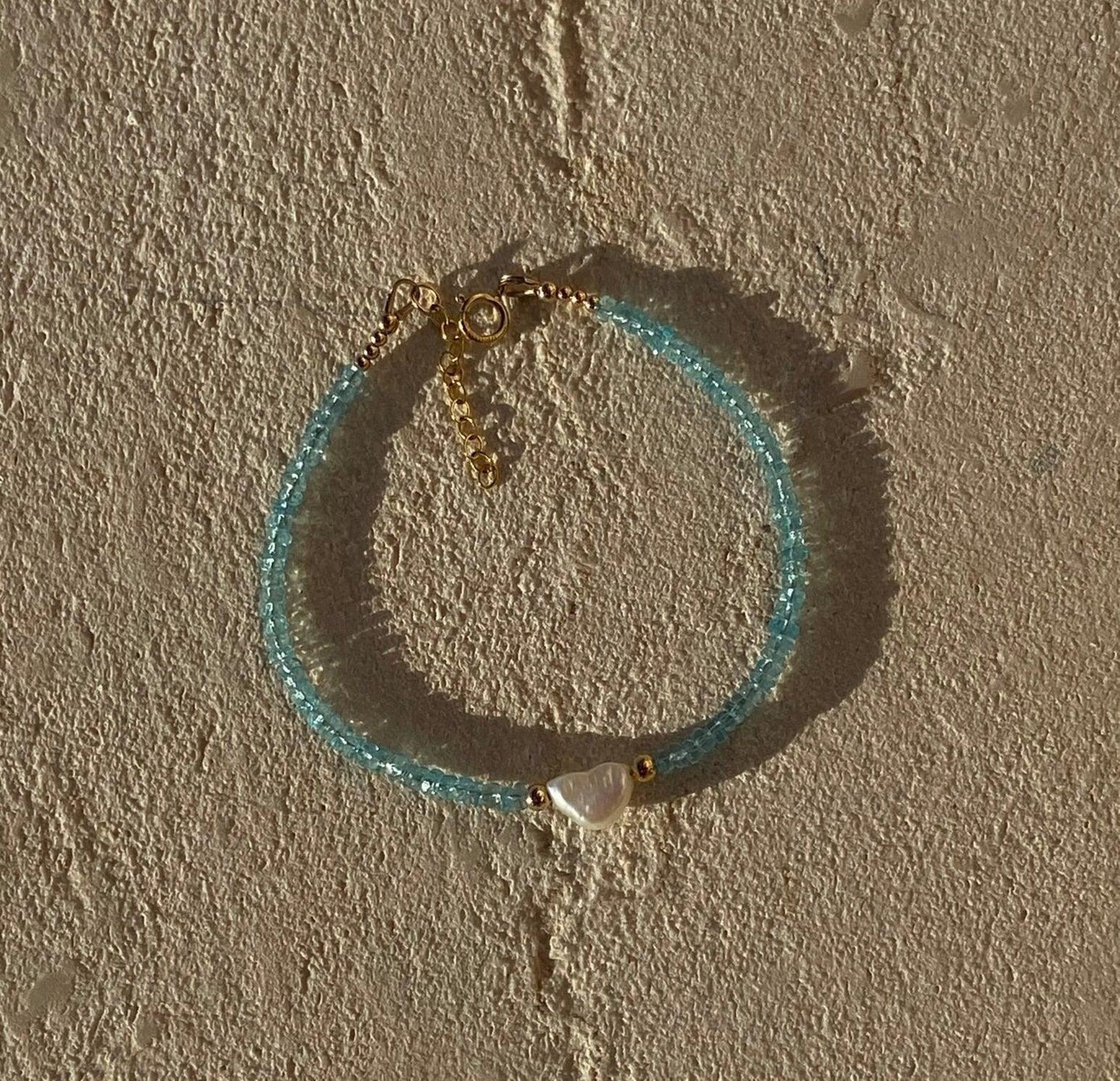 Apatite and Baroque Pearl Bracelet