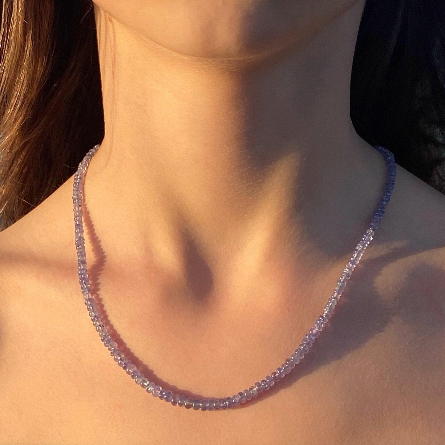 Collar de tanzanita