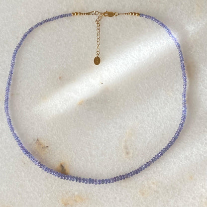 Collar de tanzanita